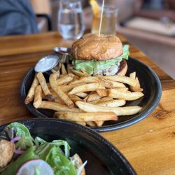 Hewing Hotel - Hewing burger