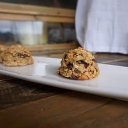 Bentos Lunch - Peanut butter power cookies - GF cookies loaded with flax seed, almond meal, oats, chocolate chips and currants