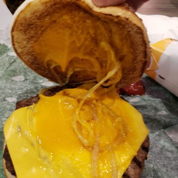 Burger King - What we got.. three thin strings of..I think.. dried up onion. - Burgers Near Me - Rib Mountain, Wisconsin