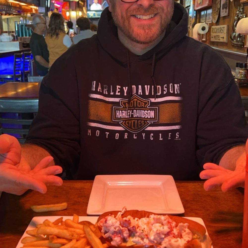 Geddy's - Classic Geddy's "Maine" Lobster Roll - Seafood Near Me - Bar Harbor, Maine Geddy's - Classic Geddy's "Maine" Lobster Roll - Seafood Near Me - Bar Harbor, Maine