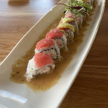 Sushi Tomoki - Rainbow Roll. - Sushi Bars Near Me - Los Angeles, California Sushi Tomoki - Rainbow Roll. - Sushi Bars Near Me - Los Angeles, California
