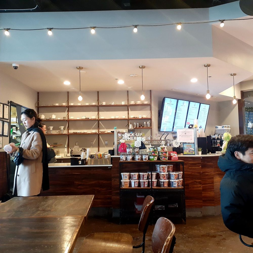 Myomee Coffee & Dessert Cafe - Counter. - Coffee & Tea Near Me - Southfield, Michigan Myomee Coffee & Dessert Cafe - Counter. - Coffee & Tea Near Me - Southfield, Michigan