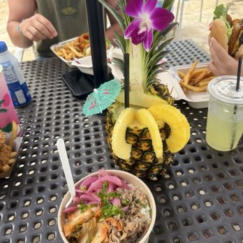 Waikiki Grass Shack - Island surfer pineapple drink - Street Vendors Near Me - Honolulu, Hawaii Waikiki Grass Shack - Island surfer pineapple drink - Street Vendors Near Me - Honolulu, Hawaii
