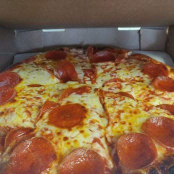 Reddi's Pizza - LARGE 1 TOPPING 9.95 - Pizza Near Me - Twinsburg, Ohio Reddi's Pizza - LARGE 1 TOPPING 9.95 - Pizza Near Me - Twinsburg, Ohio