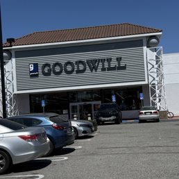 Goodwill - Store front - shows storefront - Thrift Stores Near Me - Anaheim, California