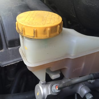 Valvoline Instant Oil Change - Brake fluid reservoir at minimum recommended level. - Oil Change Stations Near Me - Westerville, Ohio Valvoline Instant Oil Change - Brake fluid reservoir at minimum recommended level. - Oil Change Stations Near Me - Westerville, Ohio