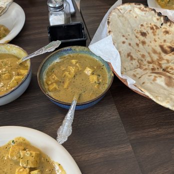 Janoon - Shahi Paneer Veg Korma Butter Naan Garlic Naan Plain Naan - Indian Near Me - Kent, Washington