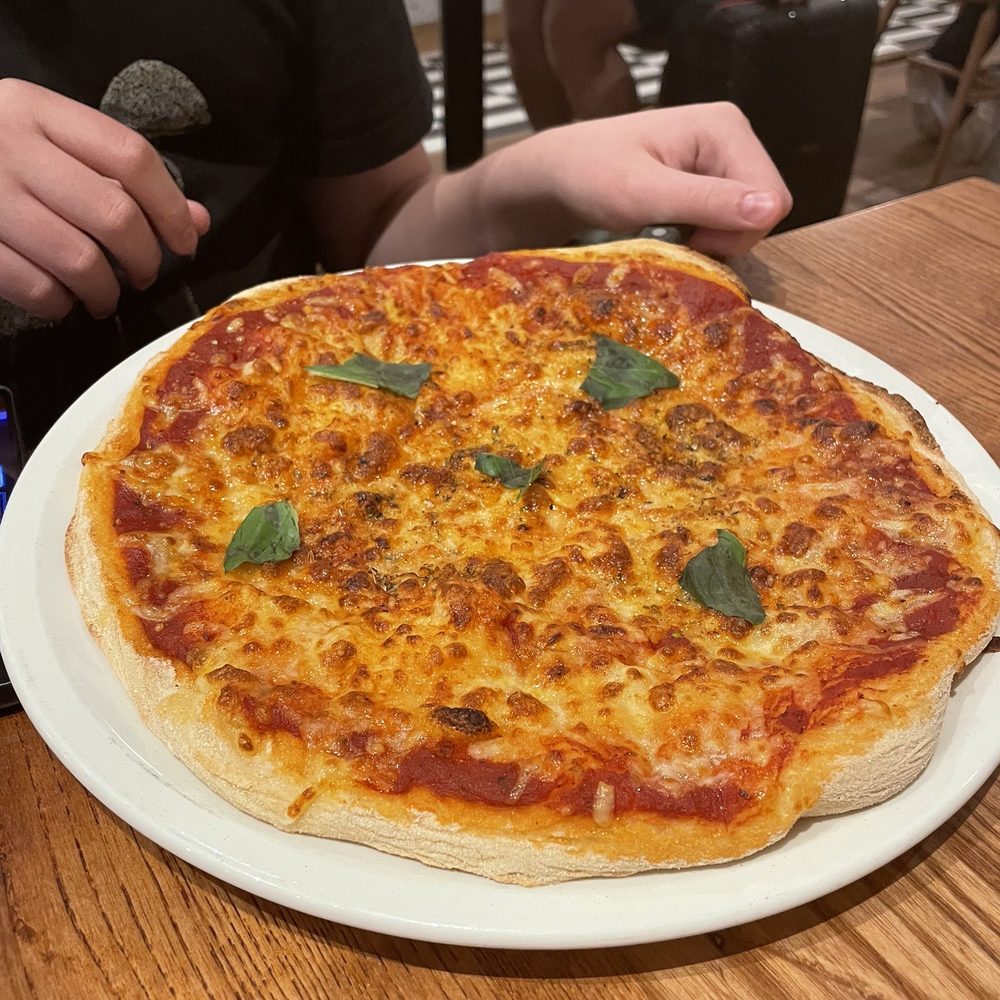 Bella Italia York - Margherita pizza - Italian Near Me - York, YOR
