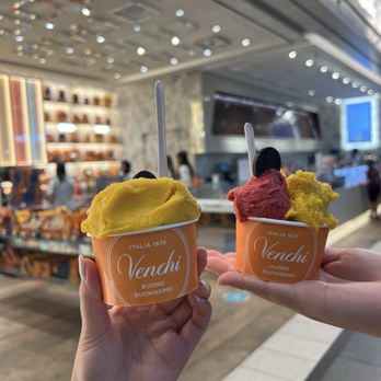 Venchi - Gelato Near Me - Santa Clara, California