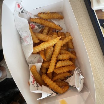 Monroe's Hot Chicken - Crinkle Fries - Chicken Shop Near Me - Tempe, Arizona