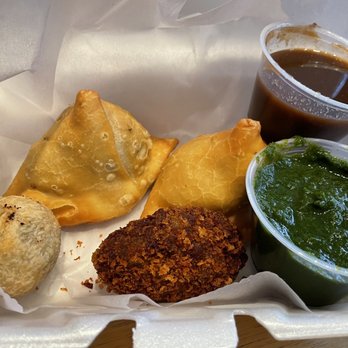 Curry On - Samosa, cutlet, aloo tikki, and kachori - Indian Near Me - Ann Arbor, Michigan Curry On - Samosa, cutlet, aloo tikki, and kachori - Indian Near Me - Ann Arbor, Michigan
