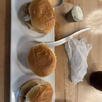 Happy Fish - Chicken sliders - Sports Bars Near Me - Lahaina, Hawaii Happy Fish - Chicken sliders - Sports Bars Near Me - Lahaina, Hawaii