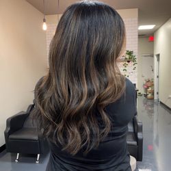 Culture Beauty and Dry Bar - Caramel bayalage