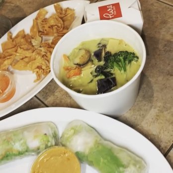 Pure Thai Cafe - Green curry with chicken, salad rolls with peanut sauce and chicken wontons. - Thai Near Me - Vancouver, Washington