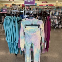 dd's DISCOUNTS