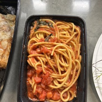 Tutto Pasta - Spaguetti Marinara - Italian Near Me - Miami, Florida Tutto Pasta - Spaguetti Marinara - Italian Near Me - Miami, Florida