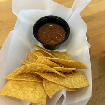 Bien Chido - Chips and salsa - Mexican Near Me - Plantation, Florida