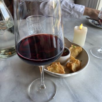 Black Swan - Cabernet - Gastropubs Near Me - Asbury Park, New Jersey