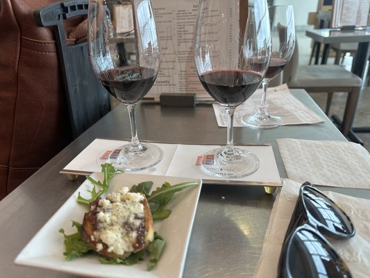 Vino Volo by null