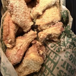 Wingstop - Garlic parm classic wings