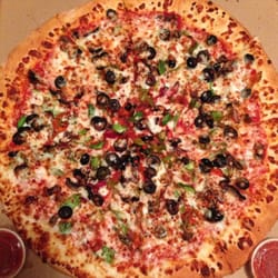 Home Run Pizza - Vegetarian pizza with green chile.