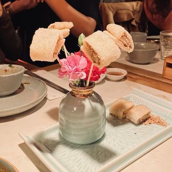 Cheli - Shanghainese Near Me - New York, New York