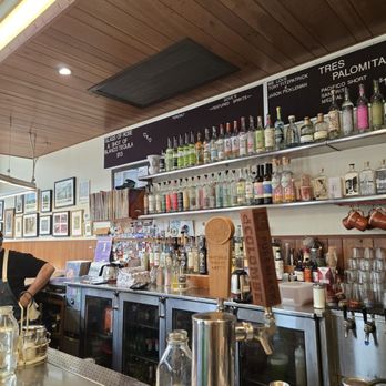 Dove's Luncheonette - Southern Near Me - Chicago, Illinois Dove's Luncheonette - Southern Near Me - Chicago, Illinois