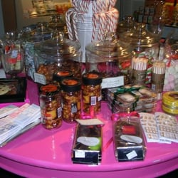 Coco Café & Sugar Lounge - Christmas Display of Treats!