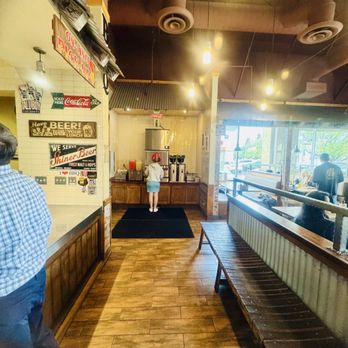 Badlands BBQ - What line?!? - Barbeque Near Me - Norco, California Badlands BBQ - What line?!? - Barbeque Near Me - Norco, California