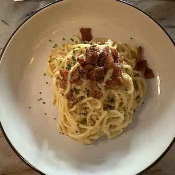 Lyla - Carbonara - Italian Near Me - Dallas, Texas Lyla - Carbonara - Italian Near Me - Dallas, Texas