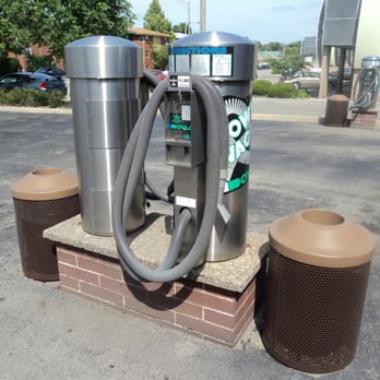 Spotless Car Wash - A shot of a vac island. 6 total Power vacs on the lot. 3 in front and 3 in back - Car Wash Near Me - Forest Park, Illinois Spotless Car Wash - A shot of a vac island. 6 total Power vacs on the lot. 3 in front and 3 in back - Car Wash Near Me - Forest Park, Illinois