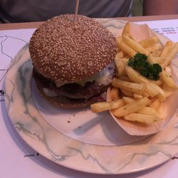 Mauris Pitstop Haslital - Lecker - das Pommes Gewürz immer noch in Erinnerung