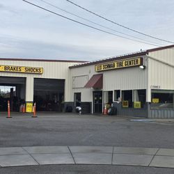 Les Schwab Tire Center - The front of the business.