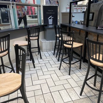 Charlotte Crepes - Seating area - Creperies Near Me - Tysons, Virginia Charlotte Crepes - Seating area - Creperies Near Me - Tysons, Virginia