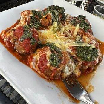 Napoli Pizza - Nonna's Meatballs - Pizza Near Me - Wallingford, Connecticut