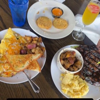 Nouveau Bar & Grill - Jonesboro - Veggie omelet, steak and eggs, with bottomless mimosas ! - Bars Near Me - Jonesboro, Georgia Nouveau Bar & Grill - Jonesboro - Veggie omelet, steak and eggs, with bottomless mimosas ! - Bars Near Me - Jonesboro, Georgia