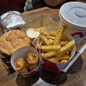 Arby's - Large double roast beef meal with a extra regular roast beef and dessert spring rolls. - Fast Food Near Me - Aiea, Hawaii