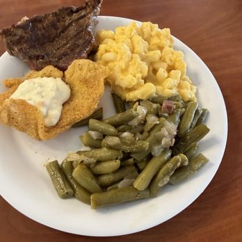 Golden Corral Buffet & Grill - Just the normal abundant choices no matter what you're hungry for. - American Near Me - Pearland, Texas Golden Corral Buffet & Grill - Just the normal abundant choices no matter what you're hungry for. - American Near Me - Pearland, Texas