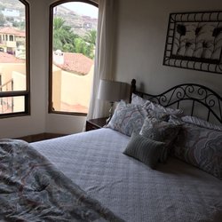 Bobby's By The Sea - Pictures of the villa we stood at