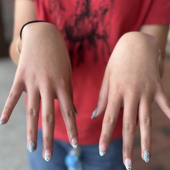 Luxury Nails & Spa - Nail Salons Near Me - Mission Viejo, California