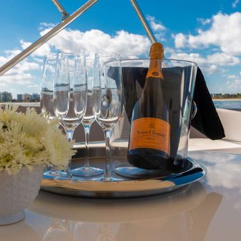 Paradise Charters - Boating Near Me Paradise Charters - Boating Near Me