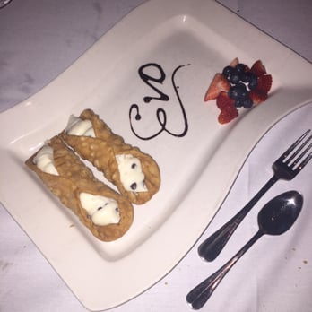 Evo Italian - Double cannoli dessert - Italian Near Me - Tequesta, Florida Evo Italian - Double cannoli dessert - Italian Near Me - Tequesta, Florida