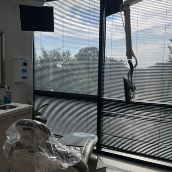 Vinings Center for Dentistry - Dentist room - General Dentistry Near Me - Atlanta, Georgia Vinings Center for Dentistry - Dentist room - General Dentistry Near Me - Atlanta, Georgia