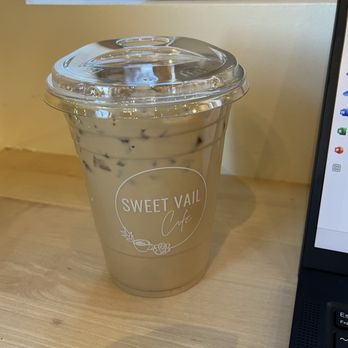 Sweet Vail Café - Coffee & Tea Near Me - Sullivan, Illinois Sweet Vail Café - Coffee & Tea Near Me - Sullivan, Illinois