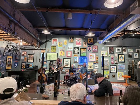 Two Vintners by null