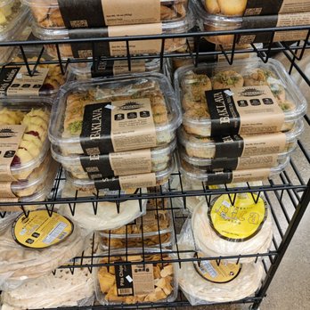 Ralphs - a display of food items - Grocery Near Me - Downey, California Ralphs - a display of food items - Grocery Near Me - Downey, California