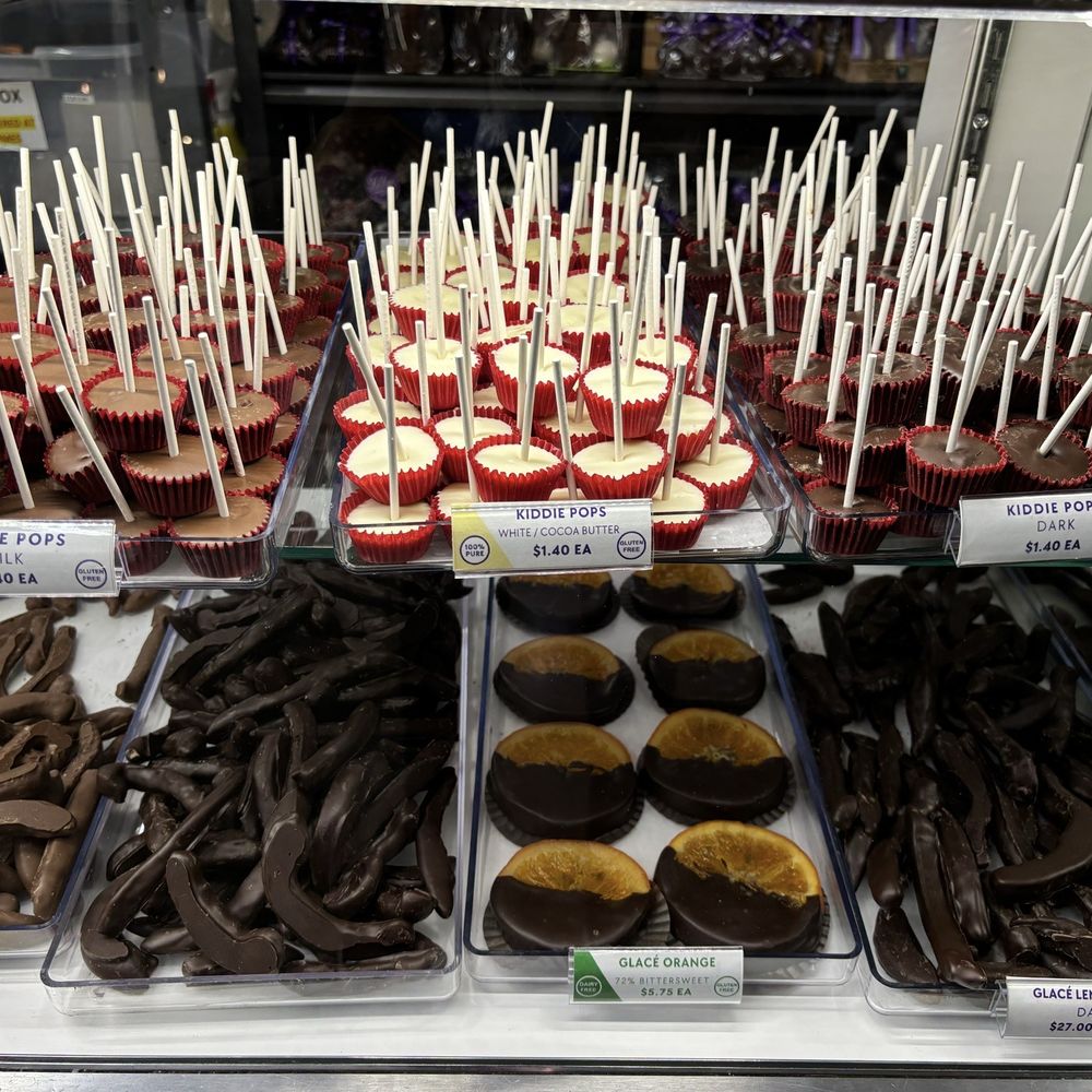 Li-Lac Chocolates - Industry City - Chocolatiers & Shops Near Me - Brooklyn, New York Li-Lac Chocolates - Industry City - Chocolatiers & Shops Near Me - Brooklyn, New York