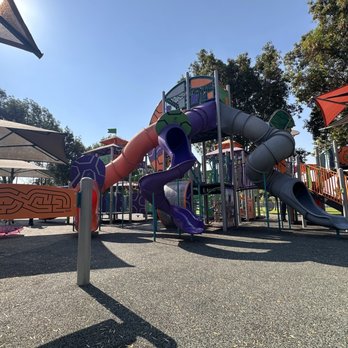 Friendship Park - Slides and mazes - Parks Near Me - West Covina, California Friendship Park - Slides and mazes - Parks Near Me - West Covina, California