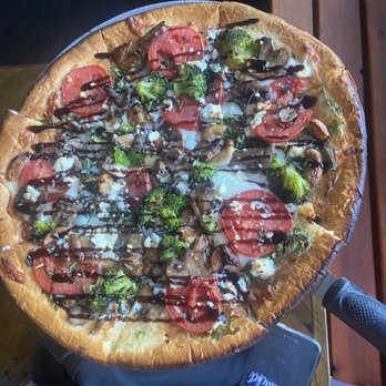 Rock Harbor Grill - Specialty pizza mmmmm - Gastropubs Near Me - Orleans, Massachusetts Rock Harbor Grill - Specialty pizza mmmmm - Gastropubs Near Me - Orleans, Massachusetts