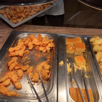 Serrano Buffet - Buffets Near Me - Highland, California